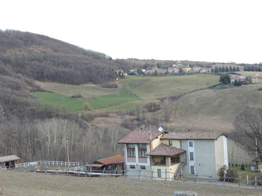 Casa Campagna Con Cavalli Pellegrino Parmense Exteriér fotografie